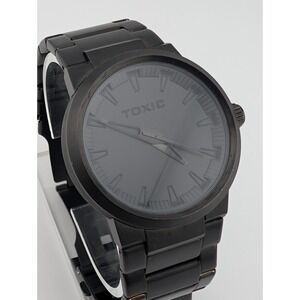 TOXIC "Barrel" Watch Men 40mm‎ Black Case 6" Band 30024-E New Battery